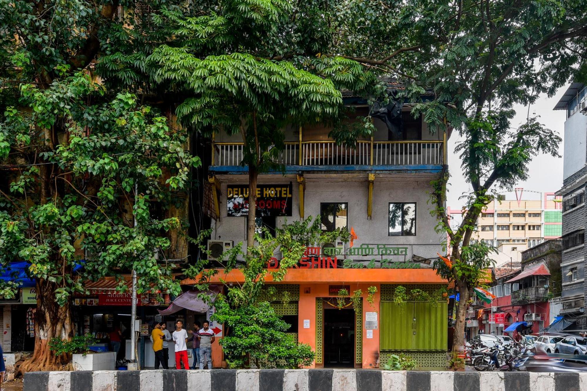 Hotel Deluxe - Mumbai — Photos 2