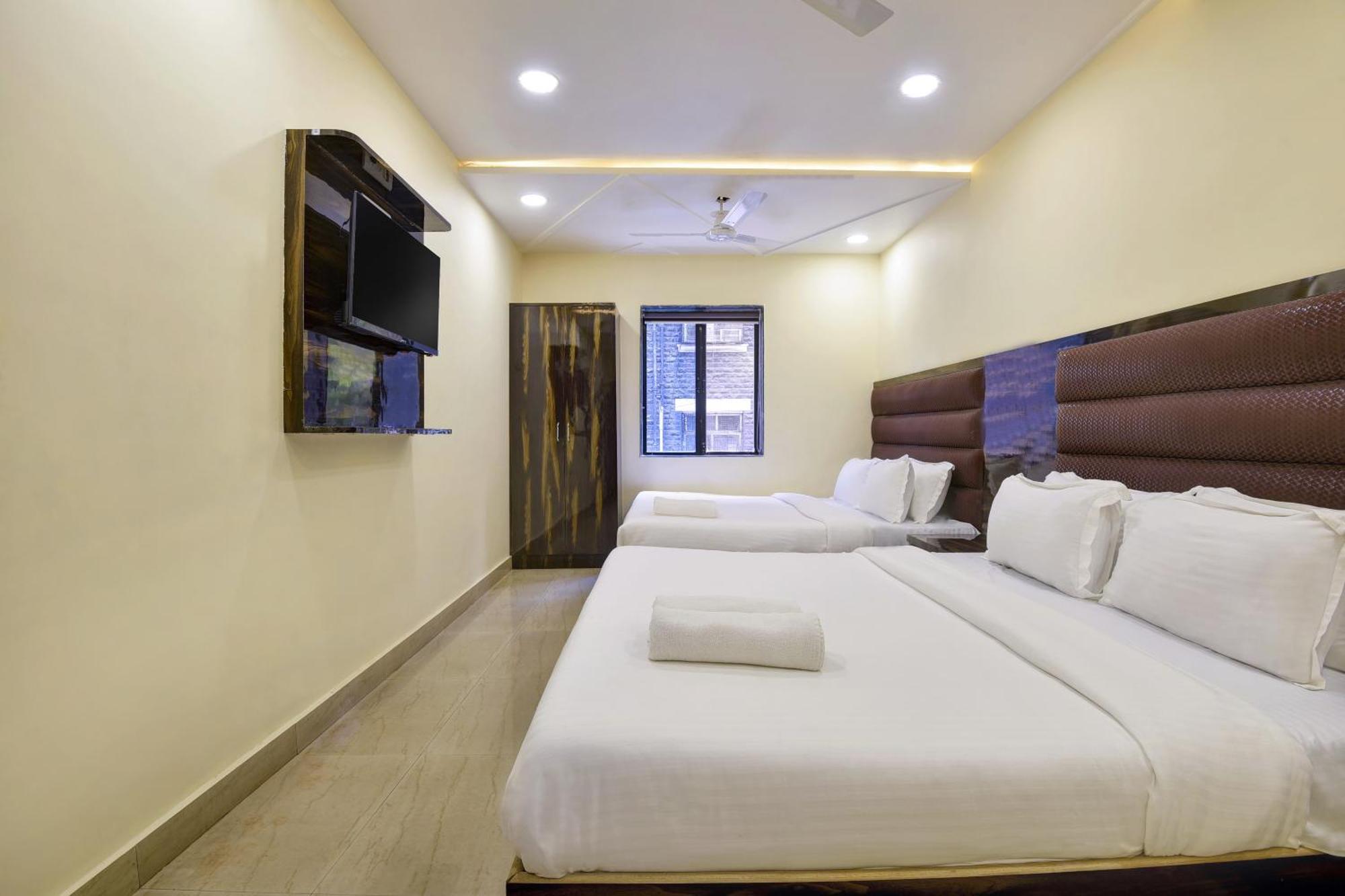Hotel Deluxe - Mumbai — Photos 3